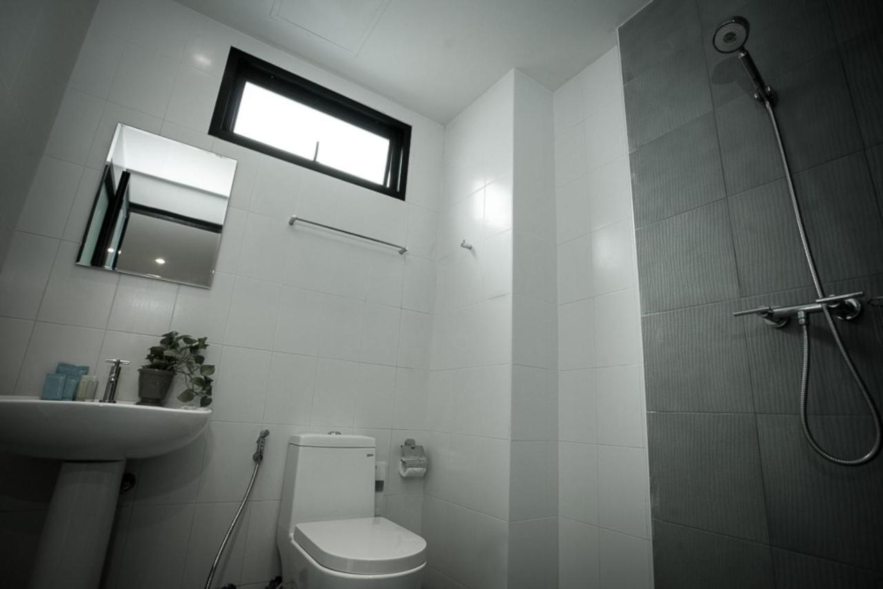 The Wave Hotel Patong Sha Phuket Zewnętrze zdjęcie