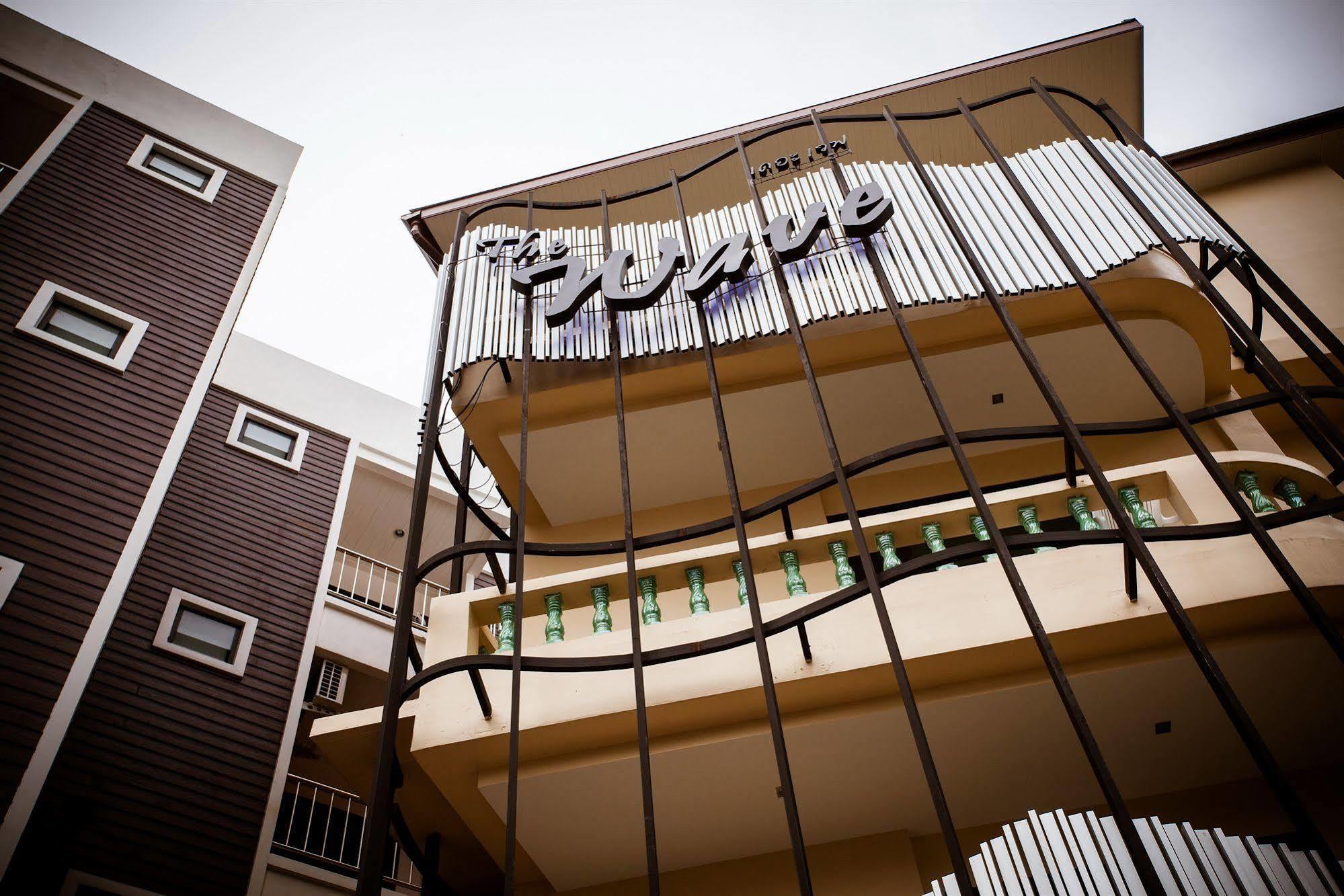 The Wave Hotel Patong Sha Phuket Zewnętrze zdjęcie