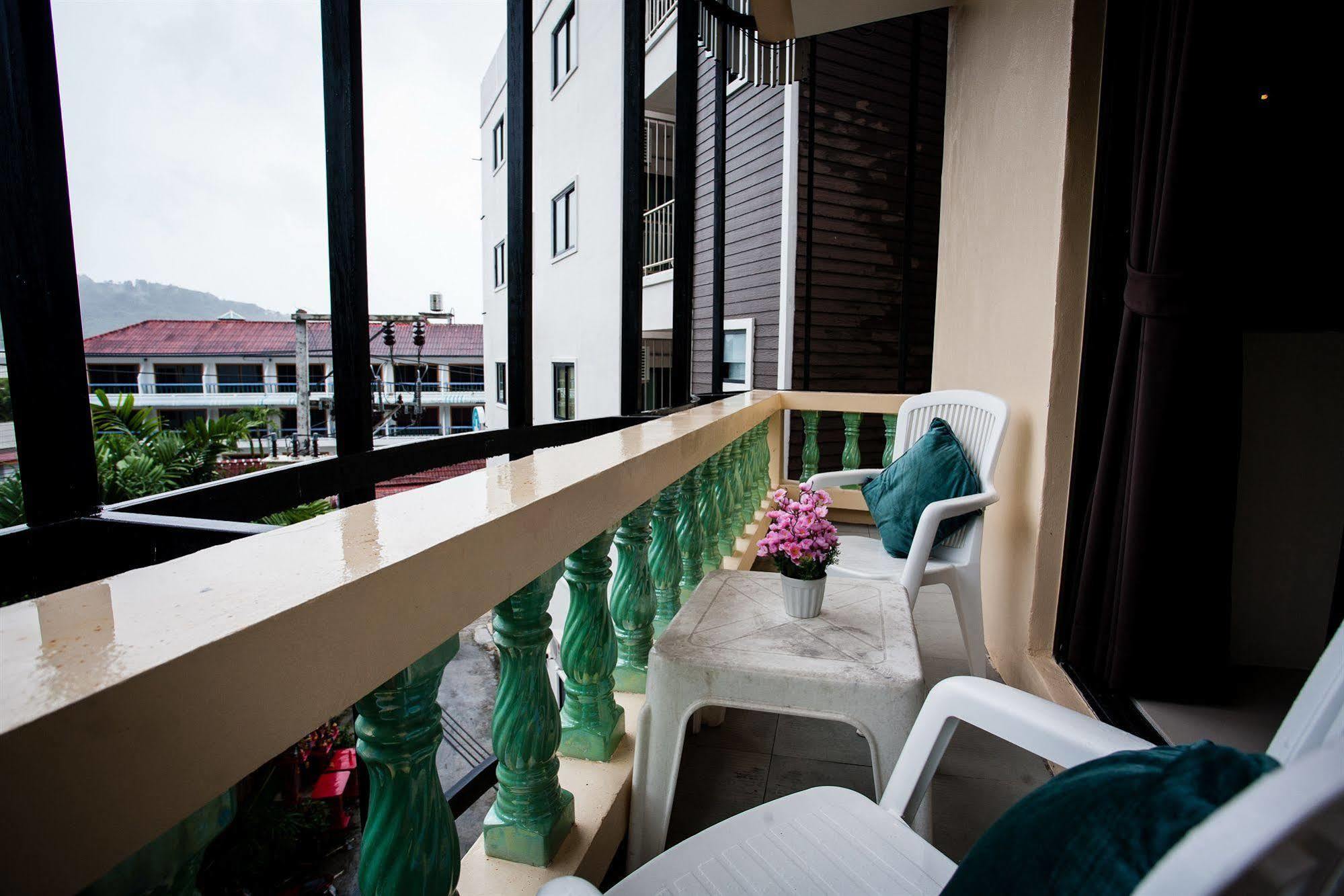 The Wave Hotel Patong Sha Phuket Zewnętrze zdjęcie